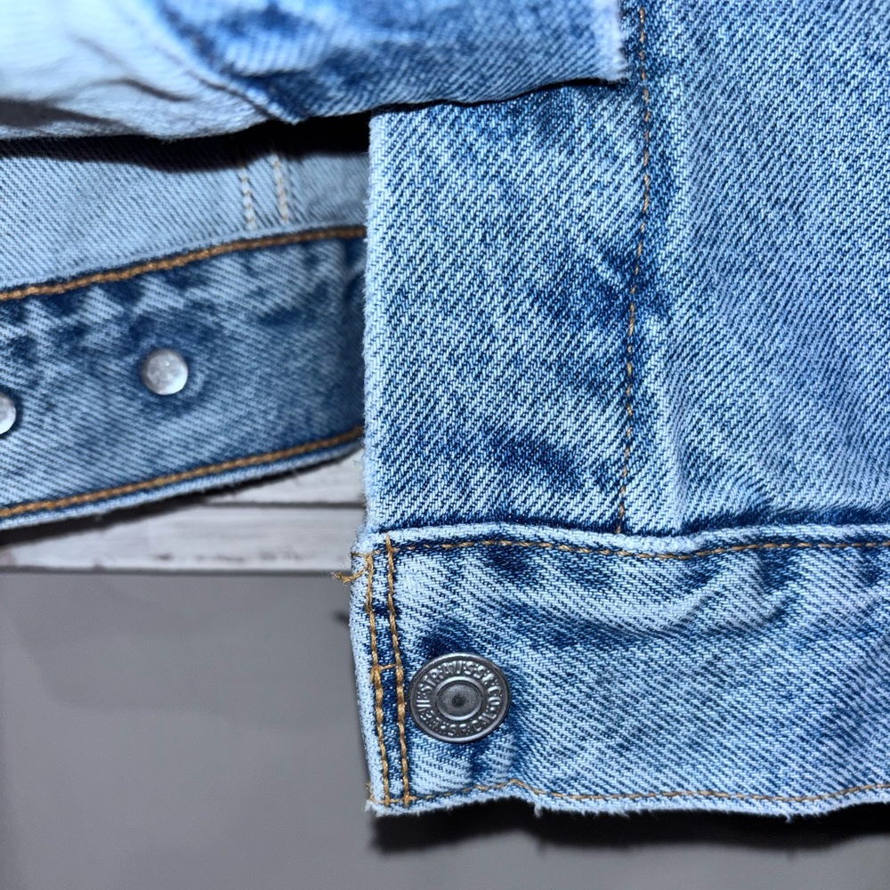 Vintage 80’s Levi Denim Trucker Jean Jacket 77434-0220 Size Lg Red Tab - Picture 4 of 6